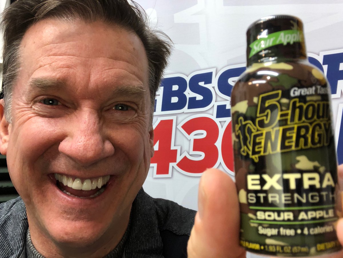 KentSterling's tweet photo. Energy is the key to a happy life! 90 mins to show on @Sports1430AM! Time for @5hourenergy! #ad #backto100% https://t.co/Ui7E7o6j9O