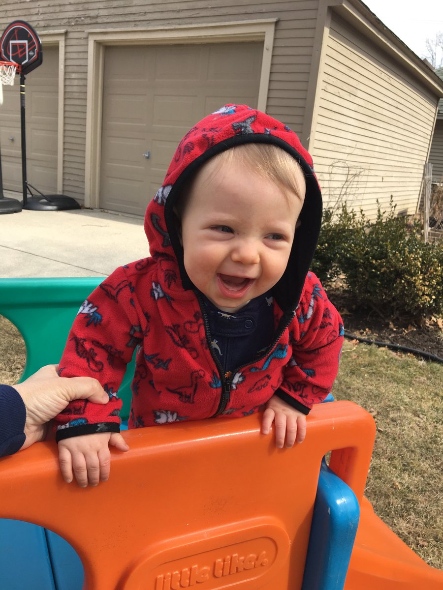 SammyOSchultz's tweet photo. OUTSIIIIIIDE https://t.co/A7dyEWMhZC