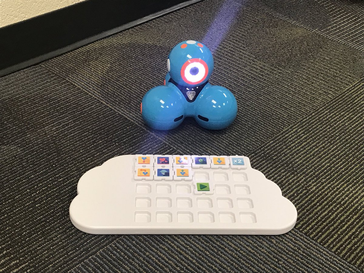 Tech4TLC's tweet photo. So excited to use #puzzlets from @WonderWorkshop with my kindergarteners! #lcelower #R2CSBuilders @LakeCarolina1 https://t.co/SAiyZpaGH9