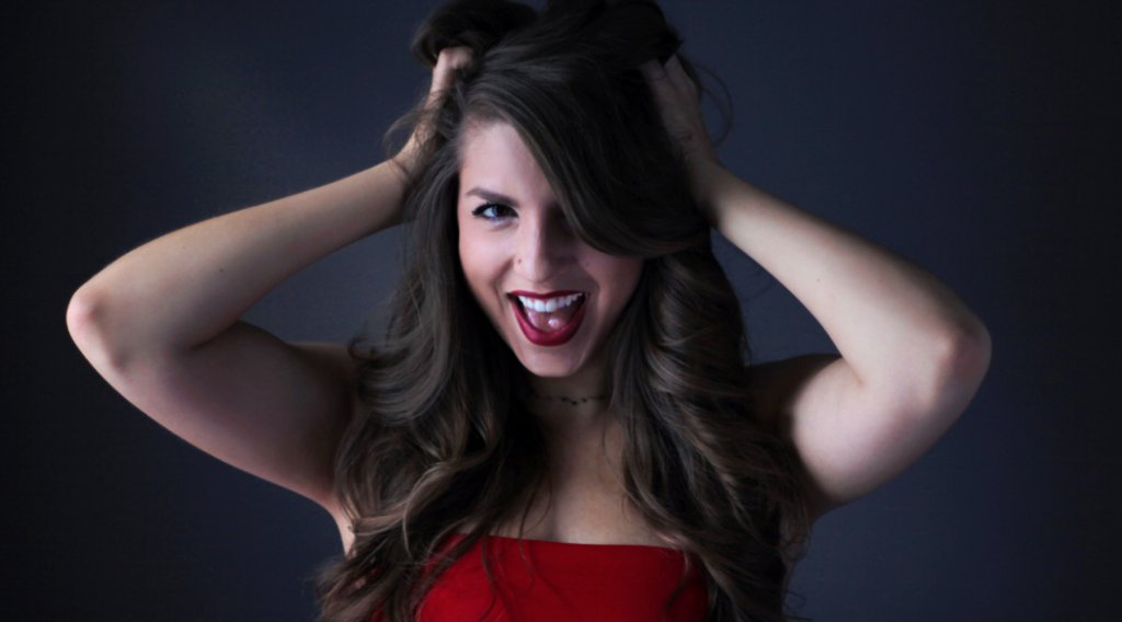 Jess Weimer is having all the fun… blackframeglasses.com/2018/03/28/jes…