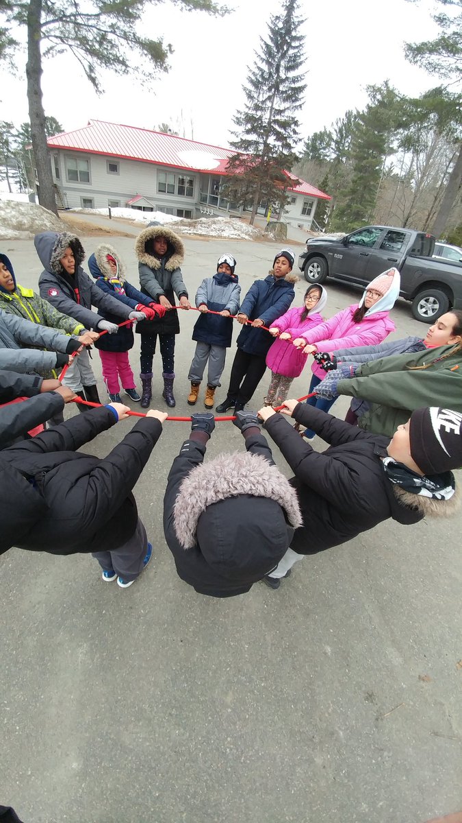 Do you trust eachother to not let go!?  #THMC #teamwork #trust