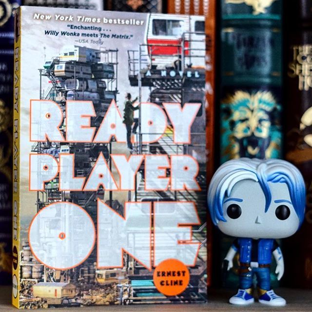 jasontorfin's tweet photo. Time to grab that headset and jump into a wonderland of retro video game references, 80s nostalgia, and all the Easter eggs you can handle. Time to enter the OASIS. Hereβs hoping a great book ends up being a great movie. ββββββββββββββββββββββββ
#readypl⦠https://t.co/2SQj7B7azM https://t.co/IUjJYwfA60