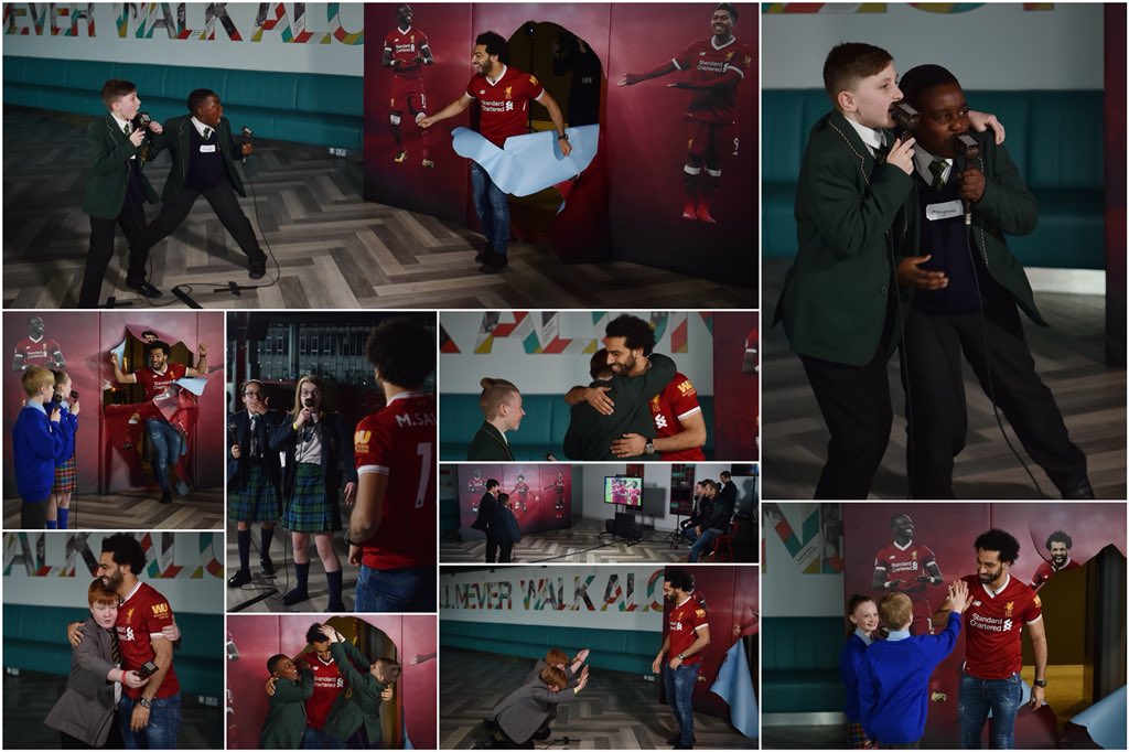 Red_Neighbours's tweet photo. It’s lovely to see so many smiles on the faces of local students thanks to @22mosalah and @LFCTV. Such a memorable experience for these young people - one they’re still talking about! #LFCFamily #LFC @NorthLivAcademy @AlsopHighSchool @NDEvertonValley @ACADEMYSFA @SFDS_liverpool https://t.co/wtIFi5pqjf