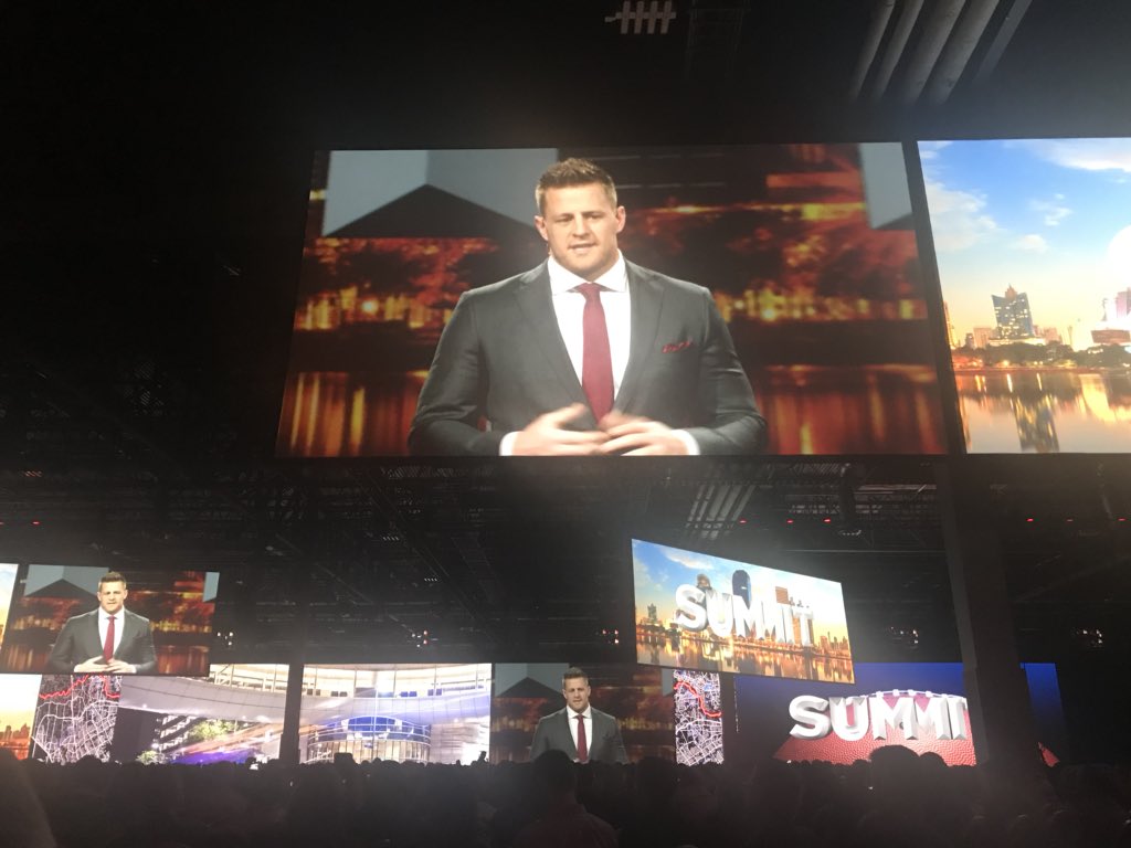 VCory's tweet photo. @JJWatt NFL &amp; humanitarian set goals his whole life to succeed. He uses the power of social media to do good. People want to help others, they just need the opportunity. #AdobeSummit #MoreIntouch
@Intouchsol https://t.co/ouTKx0WhAf
