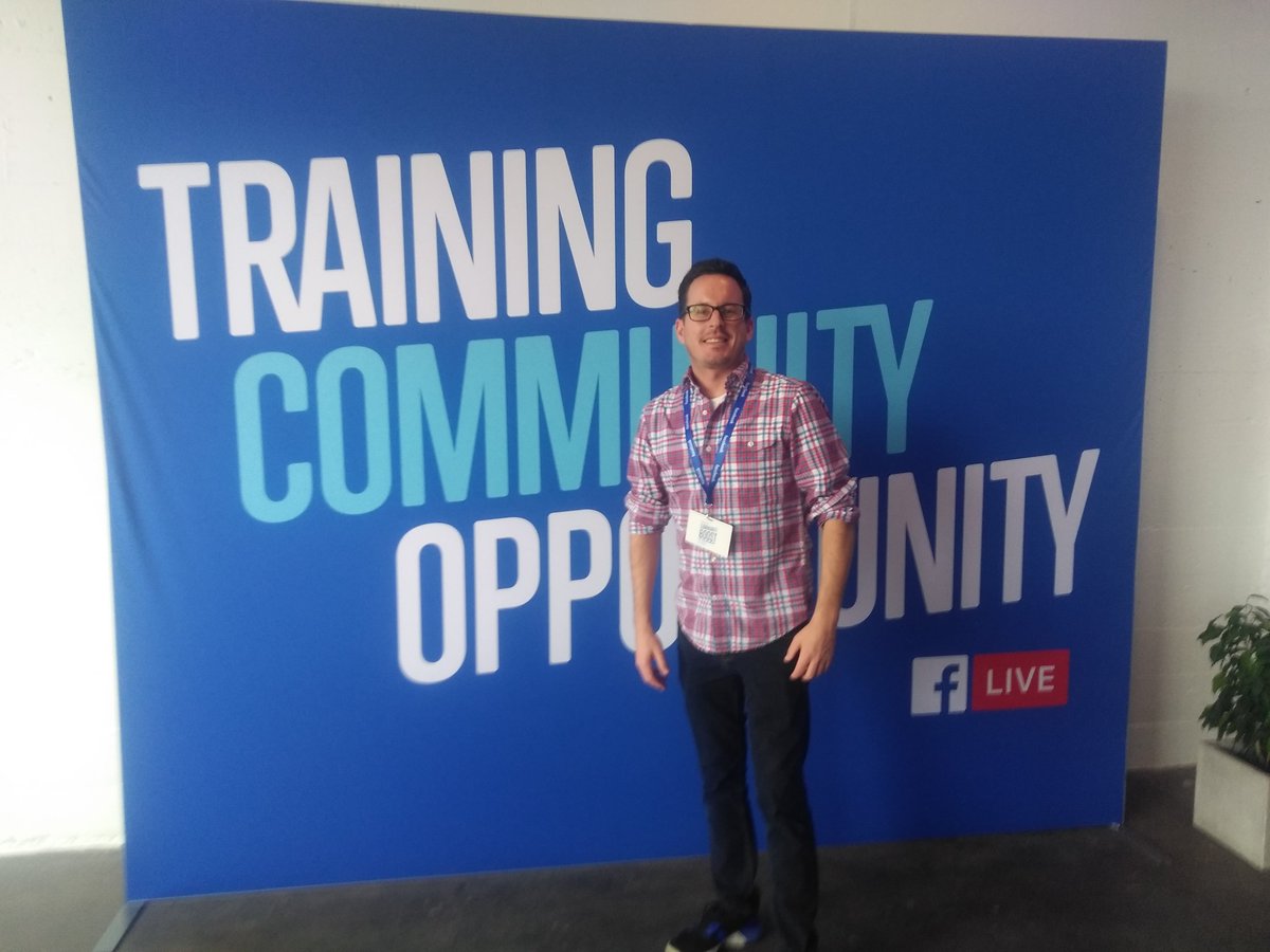 moneymanagement's tweet image. Growing our community and changing lives through empowered financial choices on social media! Our own @repaydebt at the debut of @facebook #communityboost in #StLouis.
