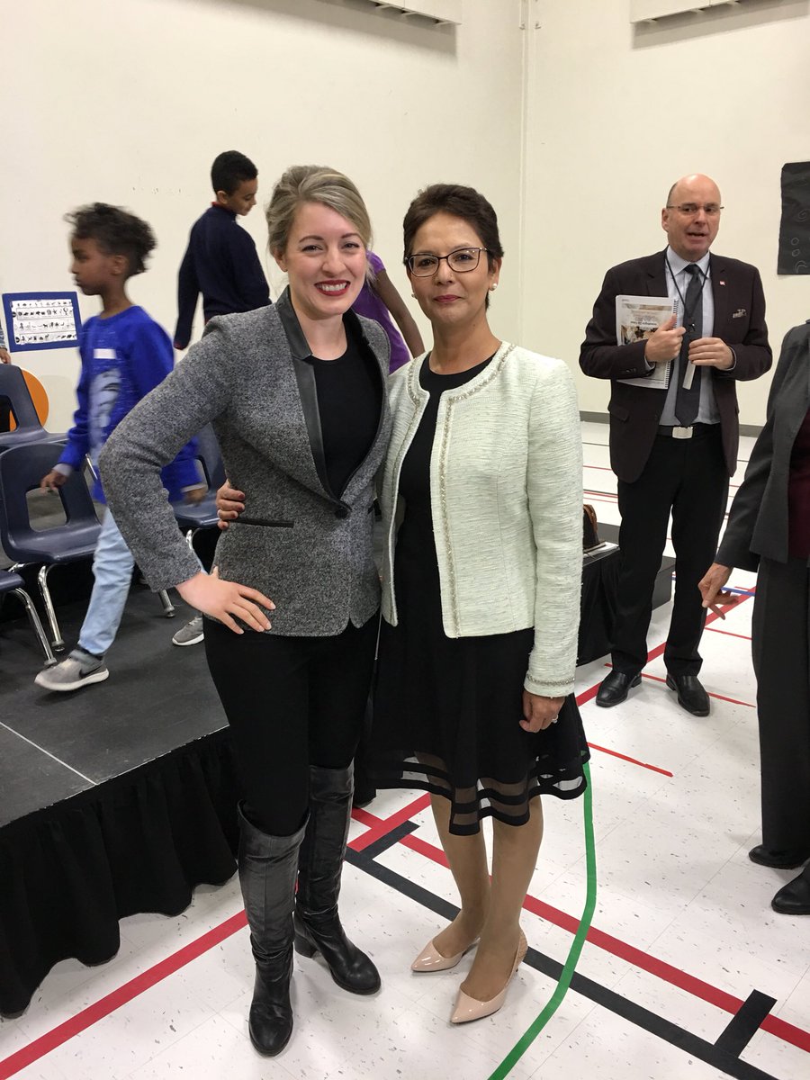 padbccanada's tweet photo. L’annonce du nouveau Plan d'action sur les langues officielles faite par le premier ministre @JustinTrudeau et la ministre @melaniejoly aujourd’hui accueilli favorablement par la communauté francophone @FedeFrancoCB 

#languesofficielles #plandaction #frcan https://t.co/6GpiHLDsEx