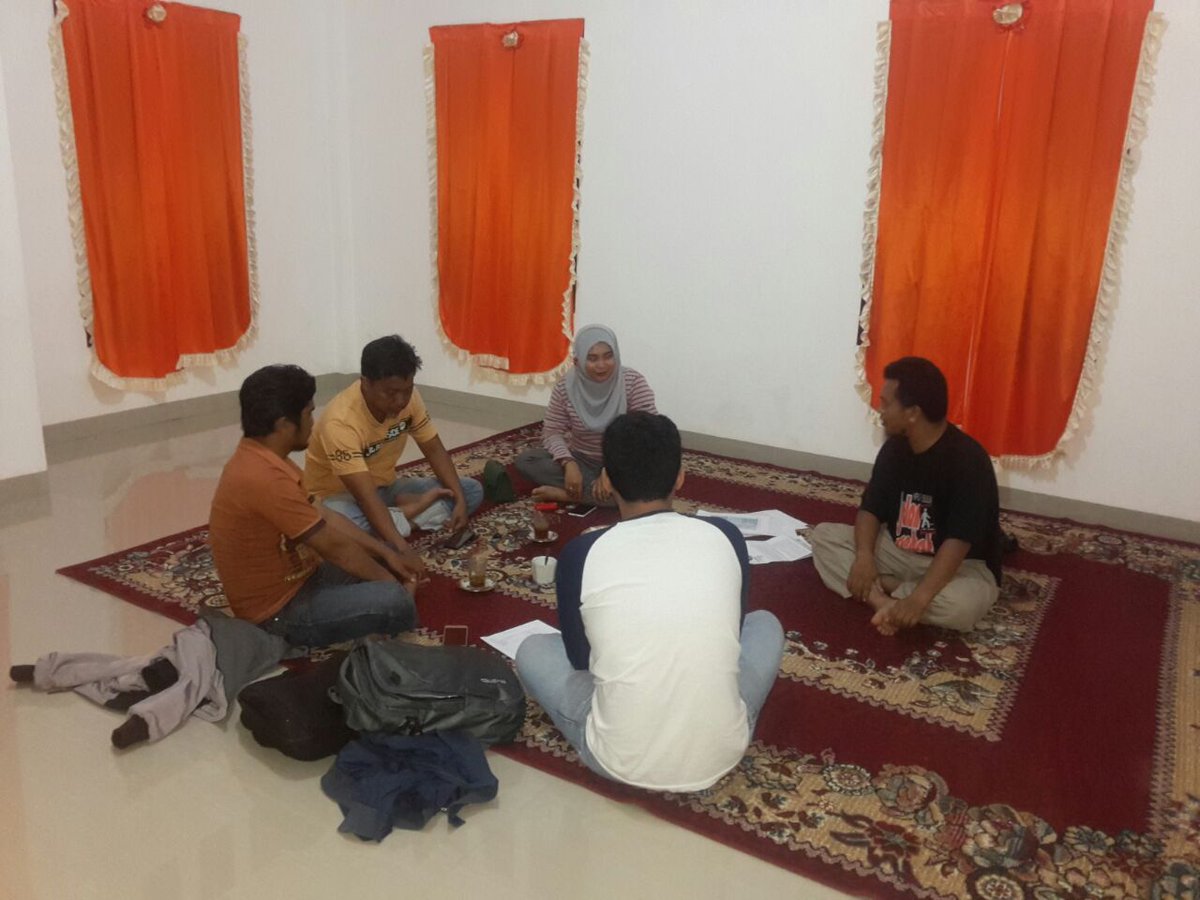 DDeewee_01's tweet photo. perbedaan bukan kendala tapi jadikan kekuatan untuk melakukan pendampingan yang maksimal, justru karna perbedaan akan melengkapi satu sama lain,Desa butuh orang2 yg berintegritas
*Sosialisasi PKT 30% HOK harga mati
@Sriati26547380
@Nurhamz25186363
@EkoSandjojo 
@tppindonesia https://t.co/YmmKXBAGJV