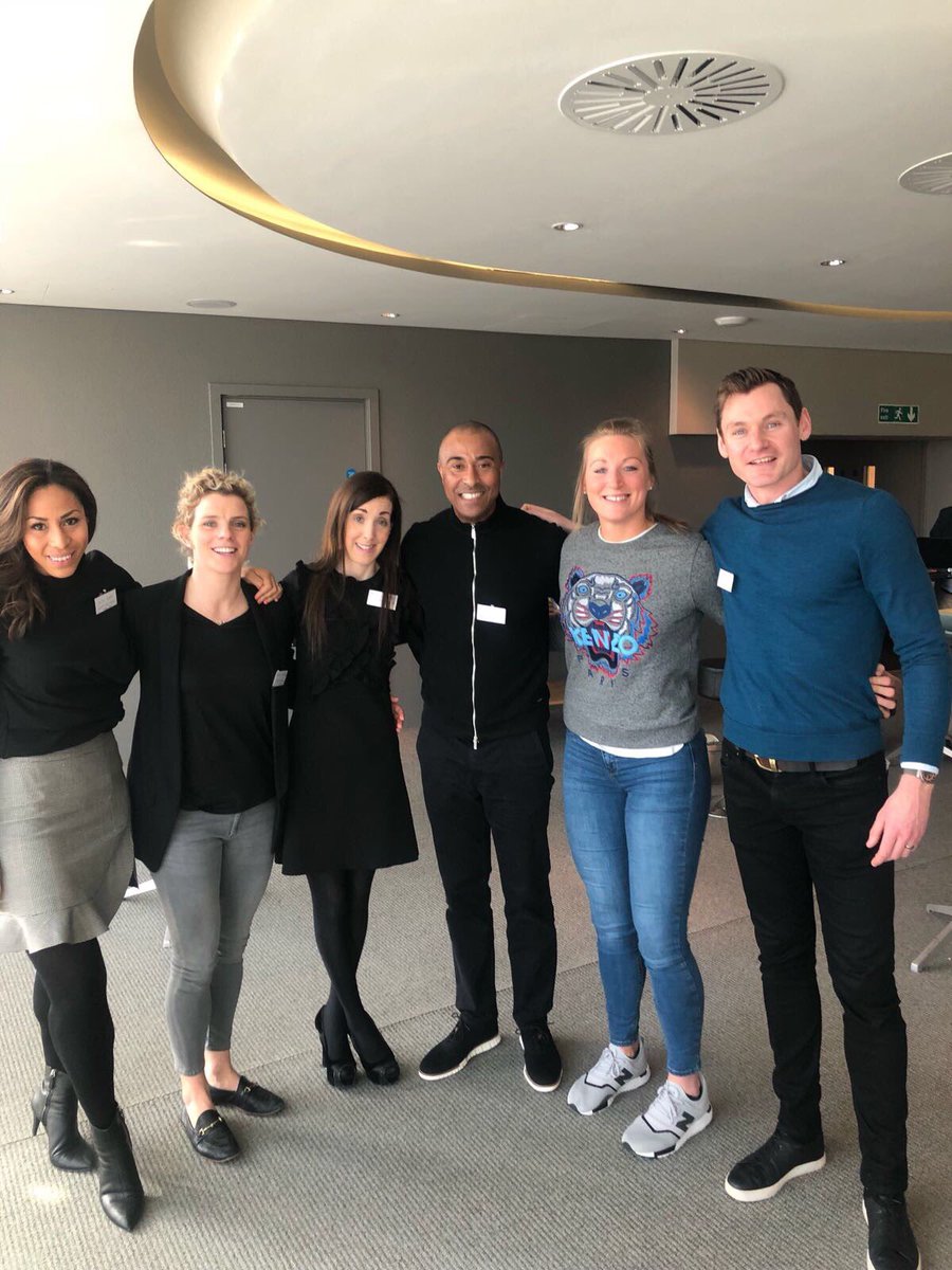 valeriemulcahy's tweet photo. It was a pleasure to be part of #FECD18 and share the stage with fine athletes&people and meet some more after. @SeneNaoupu @ColinJackson @DrOliviaHurley @DavidGillick @JClaffeyTennis https://t.co/2XZ3OEIlFh