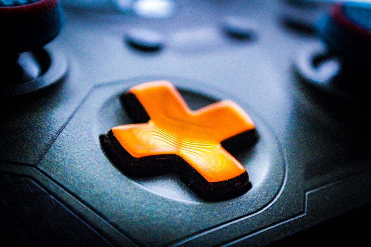 NuxStudios's tweet photo. Took a few examples of my controllers, nothing too much, I am going to start being more active as a product photographer in this community! @FusionUprising @GFXCoach 

Need specific photos of your products? DM me for more examples and potential cheaper inquires for your company https://t.co/vswth3Y2qS