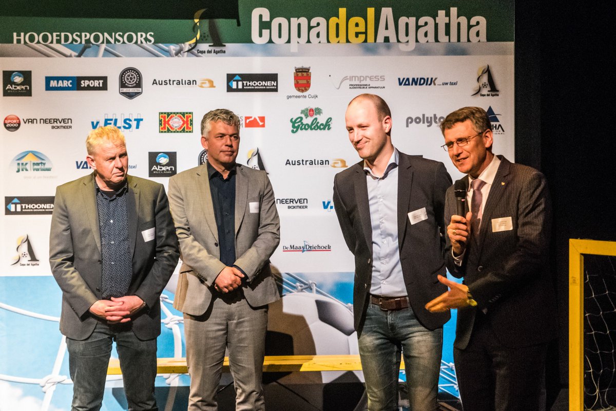 CopadelAgatha tweet picture