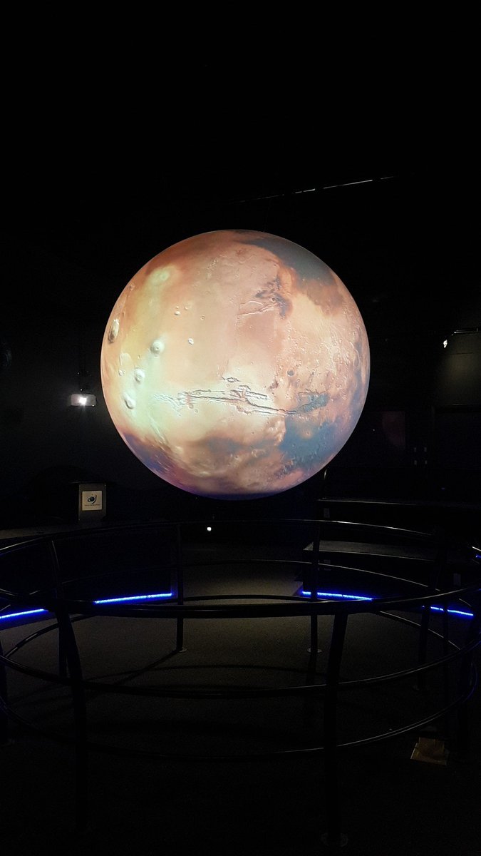 Eleda_auVenatus's tweet image. Here we come #Mars #Space #Space4Fun @SpaceFoundation #ScienceOnASphere