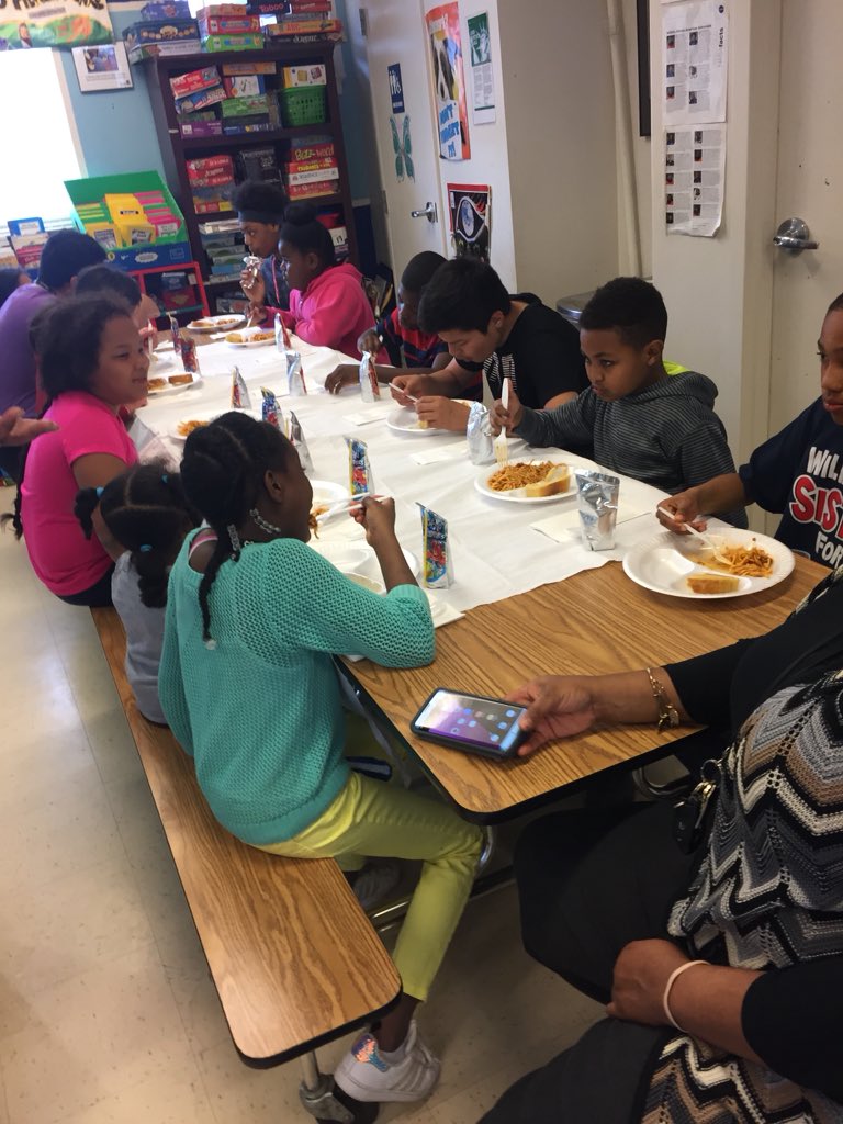 RevMMNorfleet's tweet photo. Lunch with Ruby Tucker Family Learning Center! @ARHA39 @AlfredStreetBC  @PastorHJW #springbreakrocks https://t.co/OAWF9H4wrL