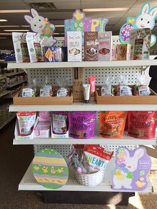 OLDFASHIONFOODS's tweet image. OLD FASHION FOODS has products for EASTER GIVING!

Chocolate eggs and Chocolate Carrots, Candies, Bars, treats by the bag or singles. Stop into any Regina STORE and fill your baskets for Easter Giving!
