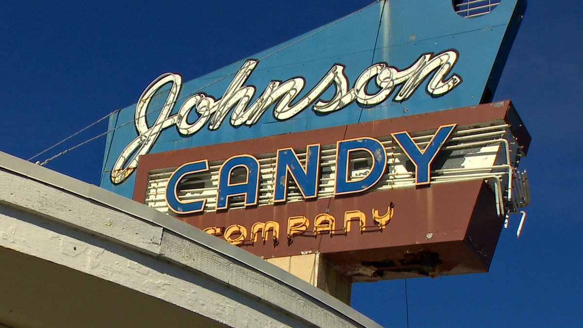 Eric Johnson on Twitter ""The Candy Man can because he mixes it with