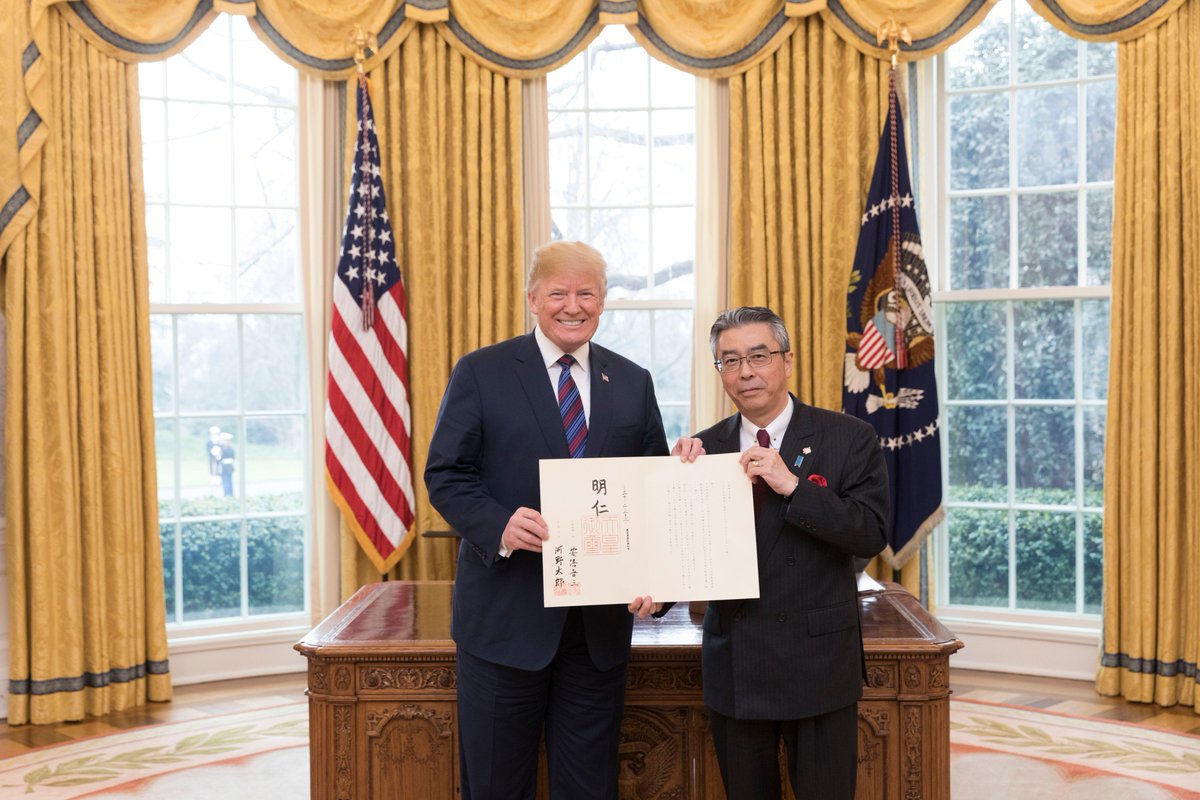 Japan Embassy Dc Ambassador Shinsuke J Sugiyama Delivered His Credentials To Potus Donald Trump In An Oval Office Ceremony Today