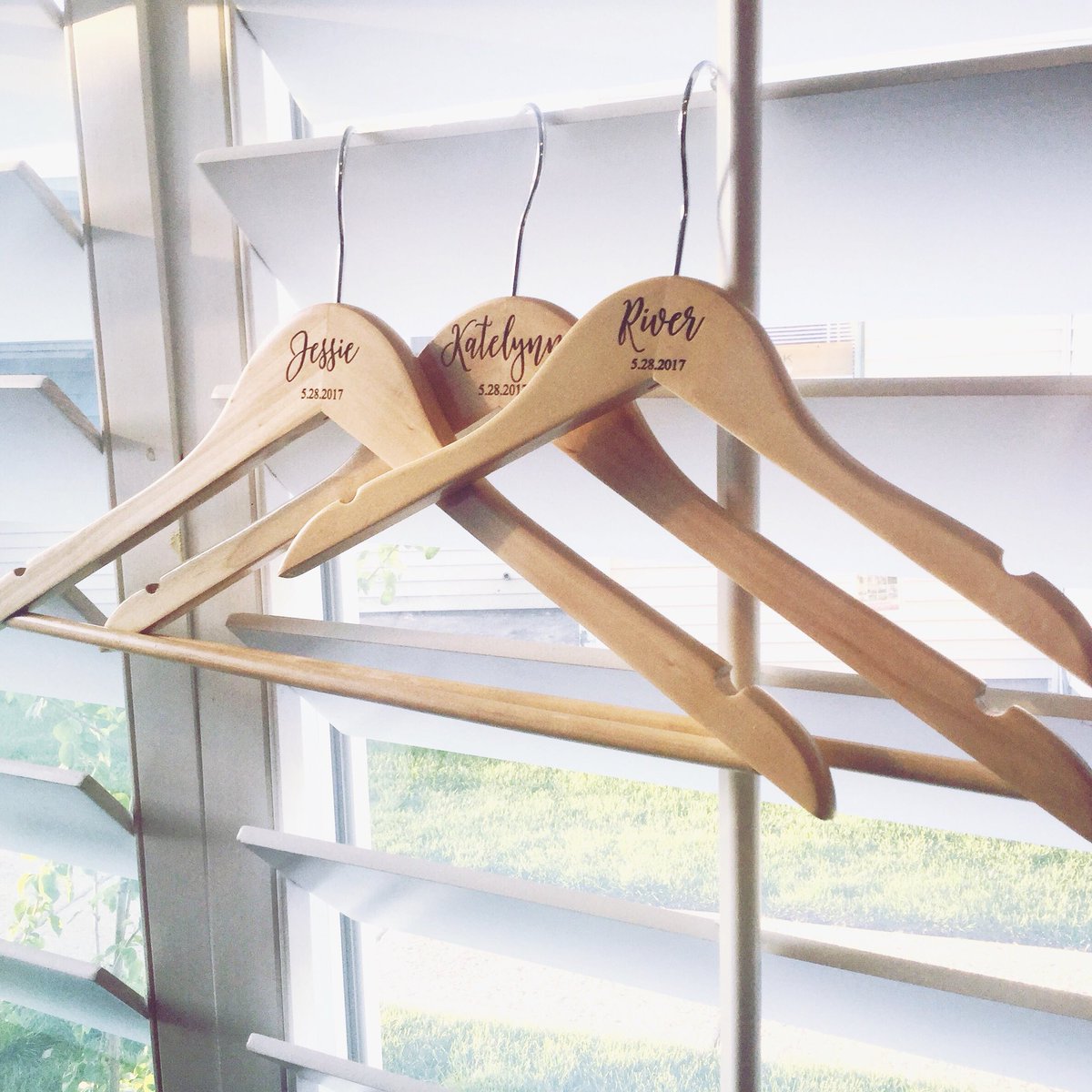 Customized Bridesmaid Dress Hangers  etsy.me/2J3r7FZ #weddinghangers #bridesmaidproposal #craftychaching #epiconetsy #weddinggift #bride #novia #bridesmaidgift #bridalgift