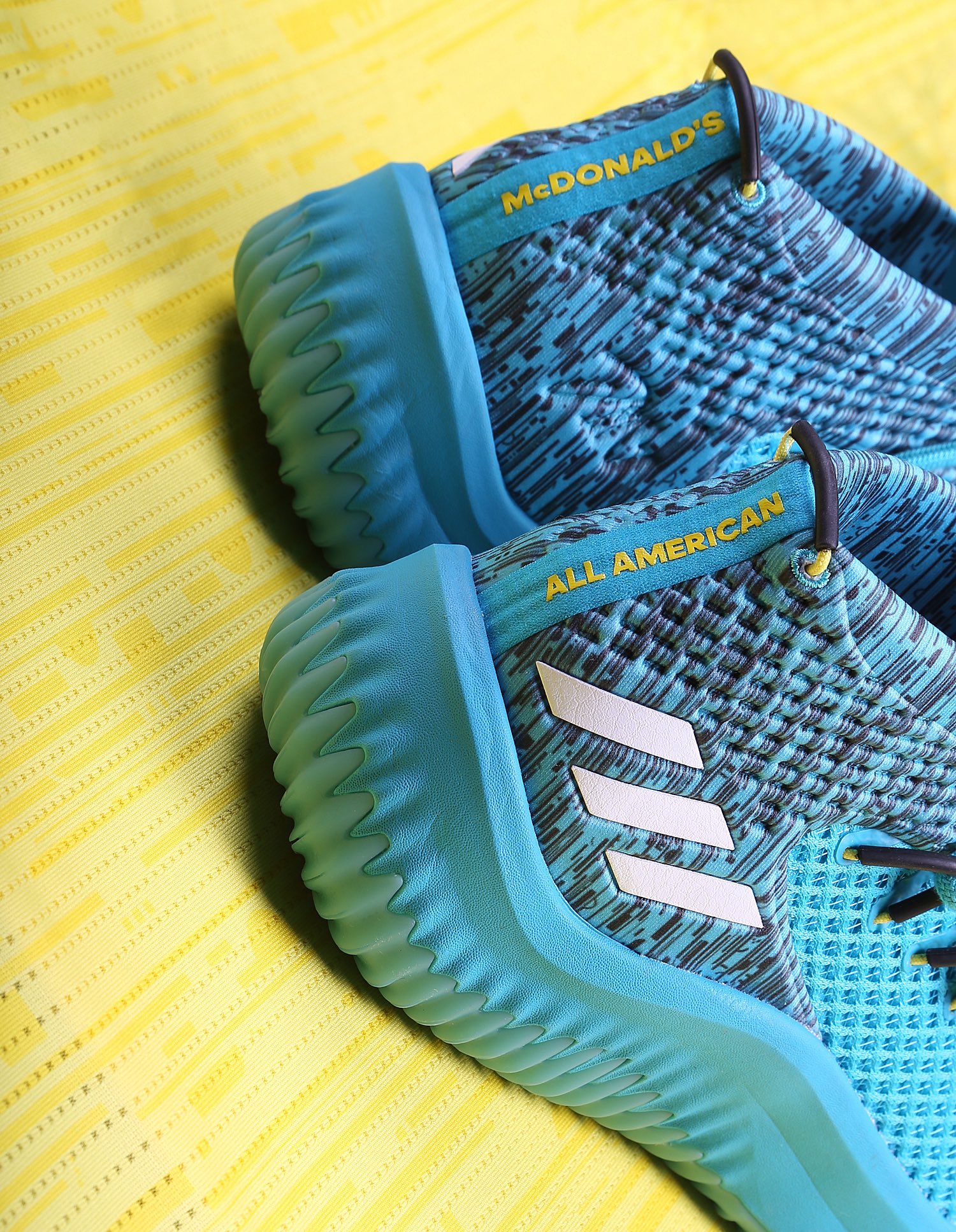 Nick DePaula on X These Powerade inspired Dame 4s for the McDonald s Game JamFest are tough. Mixed Dame Lillard s sneaker energy drink deals together for a Berry Blast colorway with Lemon Lime accents