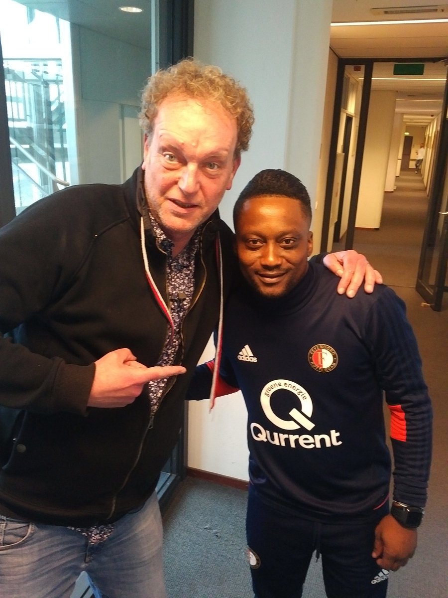 KoertWesterman's tweet photo. Potverdory!
Andwelé Slory!
#zoefzoef #opdebrommer #Feyenoord https://t.co/4h9yEDN9il