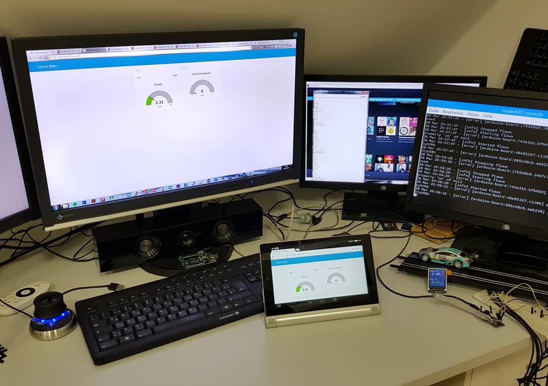 fun_tinker's tweet image. My desk looks a little bit messy because I test different ways how I can  show the speed and track counter from carrera track on a bigger display. 
We will see if I can built something 🤔

#carrera #nodered #maker #tinkerfun #adafruitfeather #esp8266 #speed #sensor #kids