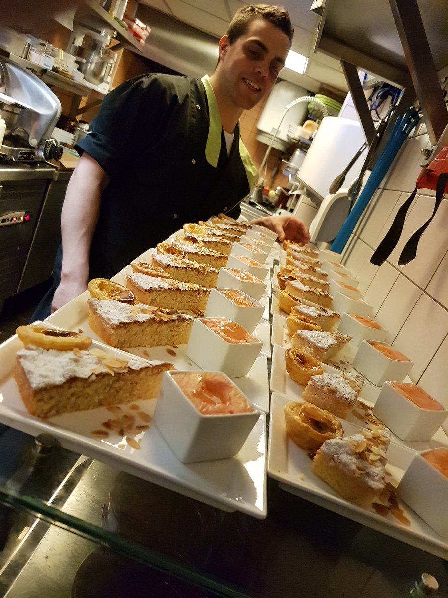 Carinatapas's tweet image. Happen en Stappen Oud-Rijswijk zit er bijna weer op. Het was weer geweldig dat wij mee mochten doen. En bedankt alle lieve gasten voor het deelnemen. @TurionEvents