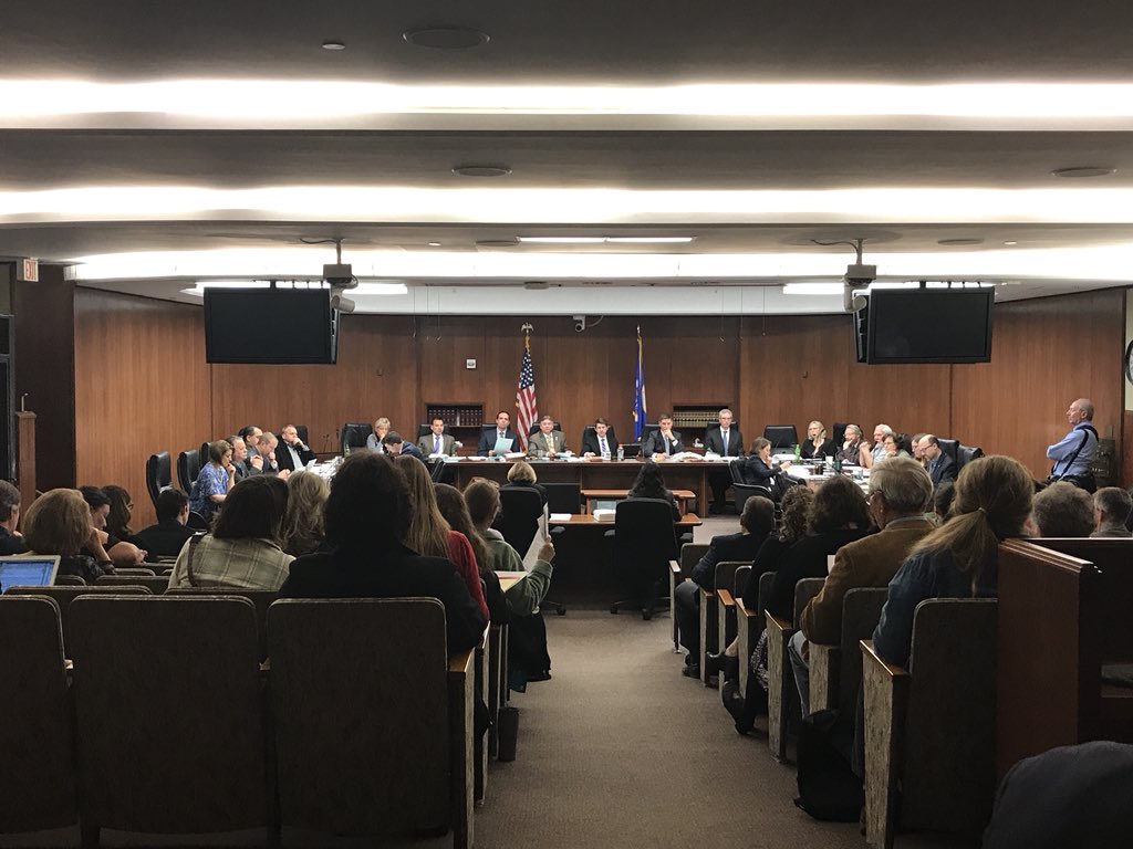 zhaabowekwe's tweet photo. Minnesota’s House Public Safety Committee just approved a bill extending liability of trespass beyond the individual responsible. Criminalizing protest, criminalizing organizing. Corporations > free speech. #Merica #Oligarchy https://t.co/WtkvU2ZyKO