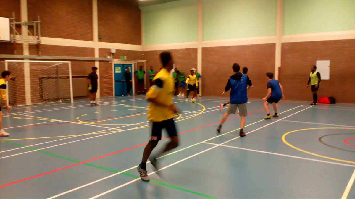 <a href="/slsffl/">SLSFFootballLeague</a> Invitational-March 2018:
Round 4: @LambethAcademy 2-2 <a href="/LaRetraiteSW12/">La Retraite RC School</a>, @sfx_college (Grn) 0-3 <a href="/SJBC_SPORT/">SJBC SPORT</a> #helpingplayersplay