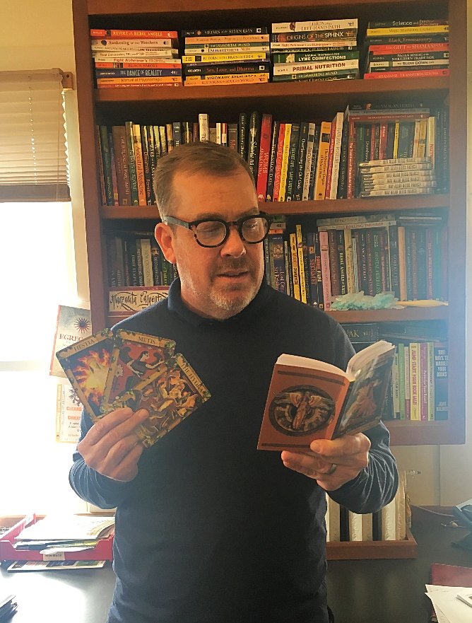 Sales Director, John hays, pulled these cards from the Greek Mythology Reading Cards deck to help him through the day.  He pulled Hydra-Challenges, Metis- Wisdom and Hestia- Inner Fire.   bit.ly/GreekMythology… 

#greekmythologyreadingcards #oracledeck #carddeck #newrelease