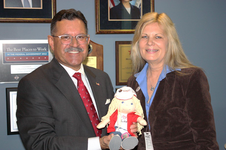 FMCSA's tweet photo. Clare comes to Washington, DC!

Ellen Voie, President &amp; CEO of the @WomenInTrucking Association introduced Administrator Ray Martinez to Clare this afternoon at FMCSA’s headquarters. #WheresClare https://t.co/U9N8buojHP