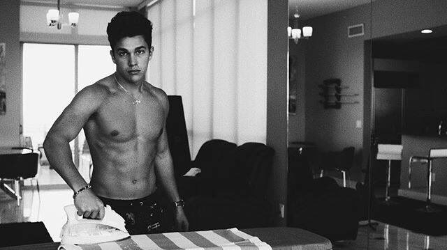 Happy birthday Austin Mahone 