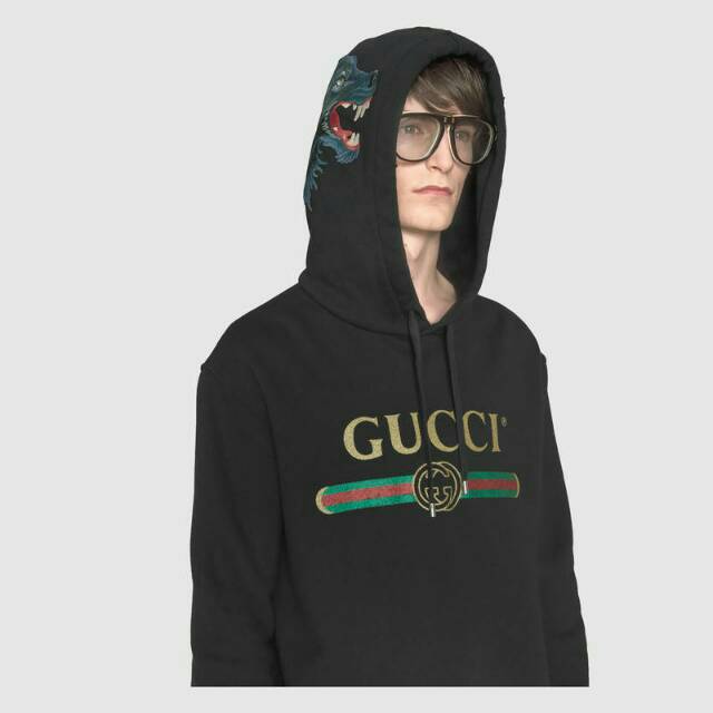 Saya menjual JAKET SWEATE... seharga Rp250.000. Dapatkan produk ini hanya di Shopee! shopee.co.id/pennywoodstore… #ShopeeID