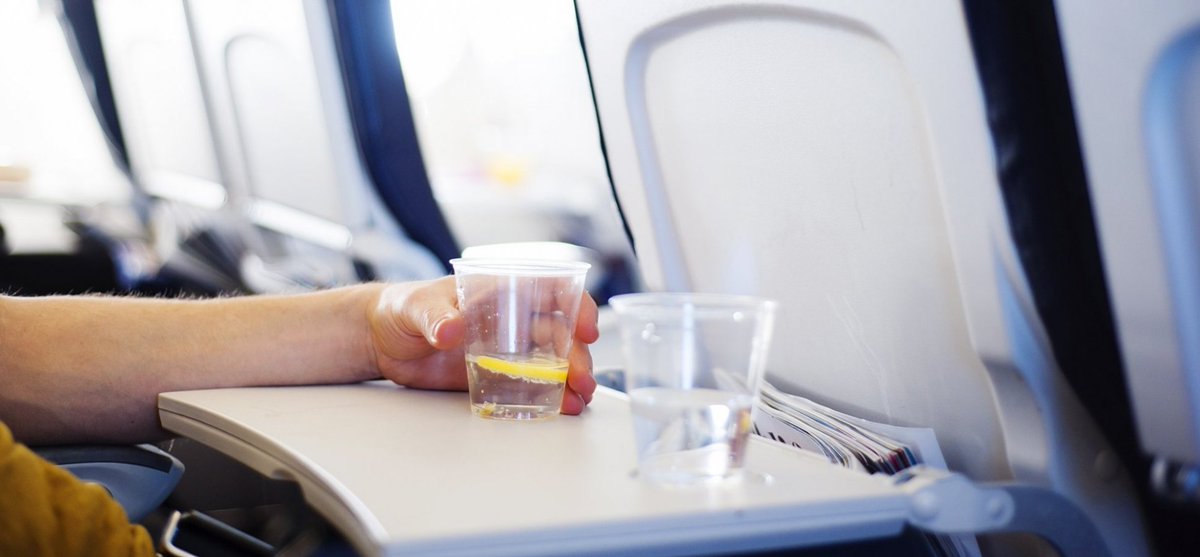 undercoverflyer's tweet image. This Famous Nickel-and-Diming Airline Suddenly Wants To Give Passengers Something for Free (But There&apos;s a Big Catch) @Inc @British_Airways #onboard #onboardservice #water #airilnes #freeservice #economy #economyclass inc.com/chris-matyszcz…