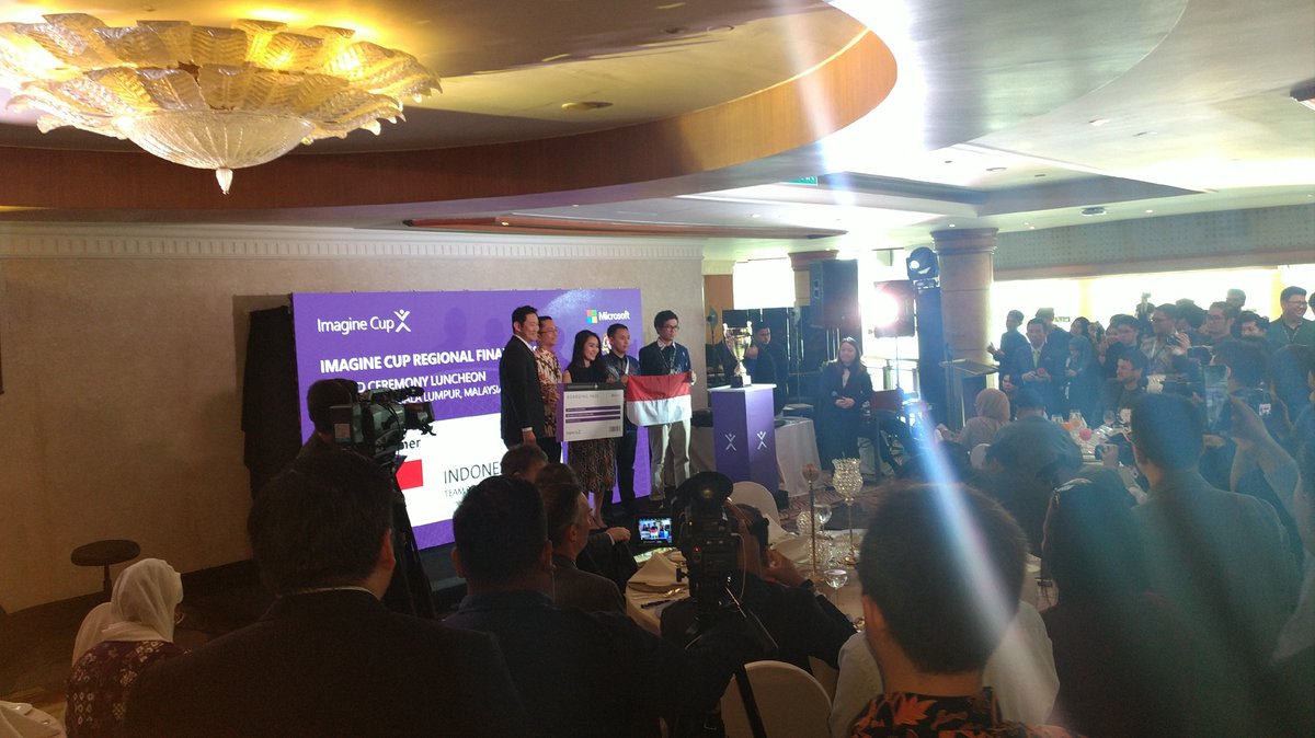 Team #BeehiveDrones of Indonesia headed to Seattle for the #ImagineCup global finals! <a href="/MicrosoftID/">Microsoft Indonesia</a> <a href="/MSFTImagine/">Microsoft Imagine Cup</a>