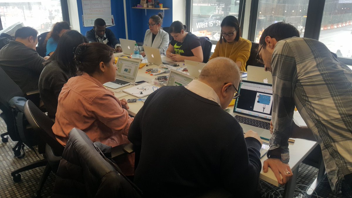 Day 2: Our workshop participants asked if they can bring their own kids tomorrow (who attend the top HS in the City) to learn alongside them in our Professional Development session. Sounds like impact? #nycstem