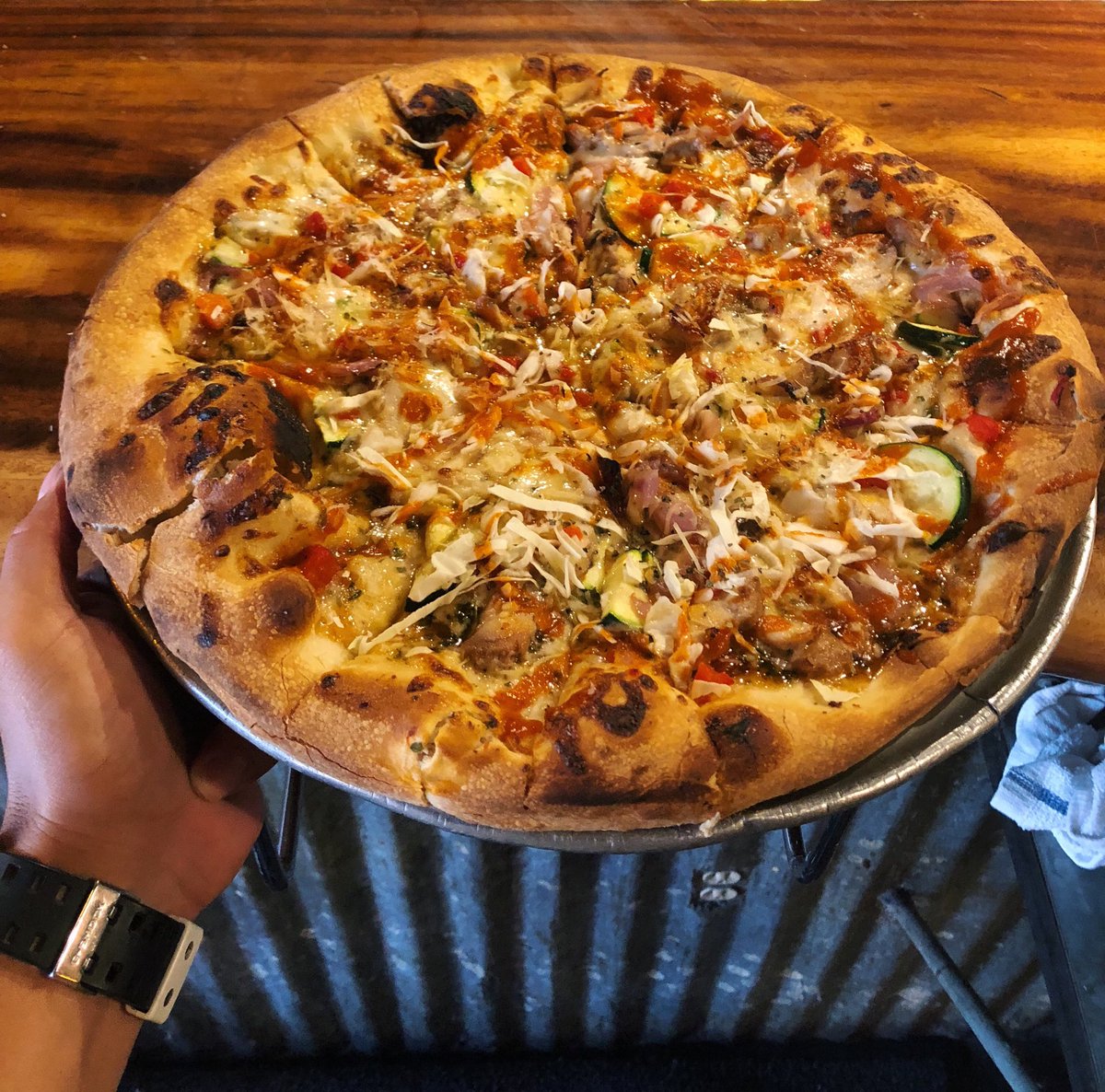 Sweet & Spicy 🌶 Pizza of the Week Special is winner! First time this pizza is being tossed in with our pub specials, come through🤙🏽 #konabrewingco #konabrewpub