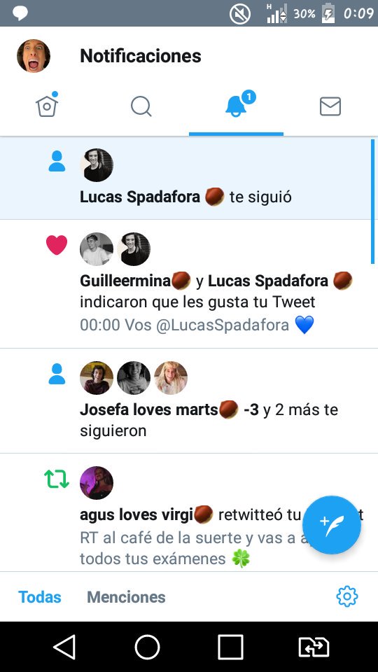 itsspadafora's tweet image. Basta es lo mejor de mi vida me vuelan las mariposas en el estomago y lloro que me pasa? LO AMOOO 😻💚 @LucasSpadafora