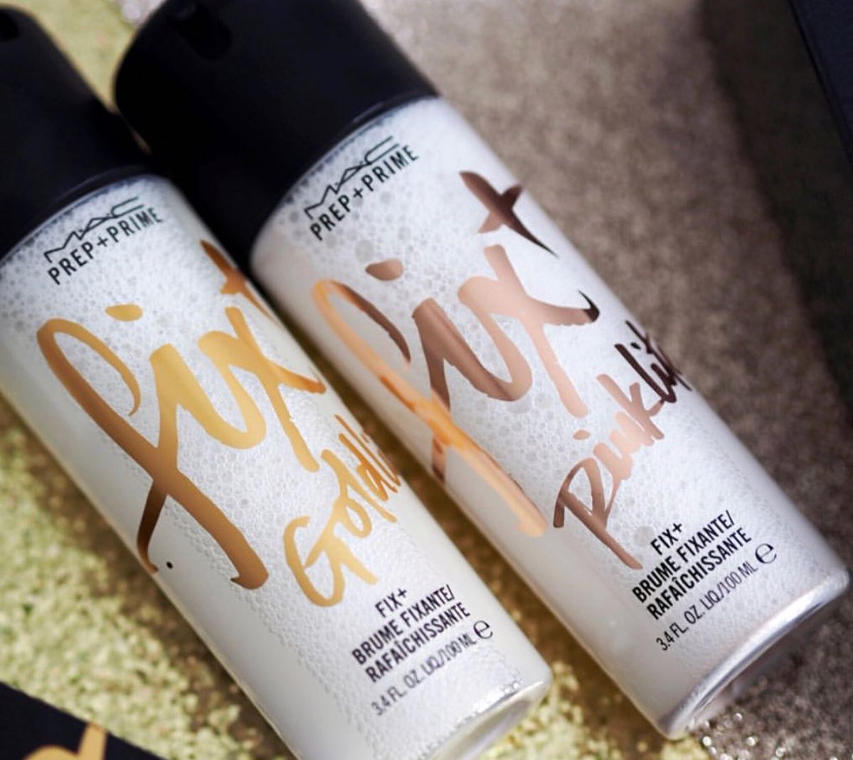 Trendmood's tweet photo. Available NOW!!!! LINK βΆοΈ https://t.co/Y3SLMUnVWu Online @bloomingdales πβ¨ The NEW Additions To @maccosmetics #FixPlus Family
1. #FixPlusGoldlite
2. #FixPlusPinkLite
πΈ @KasieBeauty https://t.co/yXbL3KtA8h