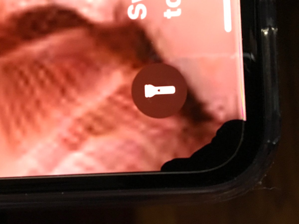 iambillyaugust's tweet image. #Apple #iPhoneX is the worst by far! Besides the glitches and all the updates to fix them, now the black spots. They just appear on the screen. Seriously I’m thinking about trying #Android. I’m sick and tired of all the iPhone issues! $279.99 to replace the screen!