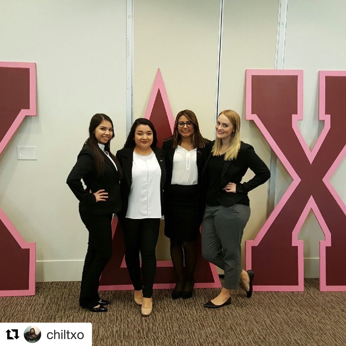 KlassyNation's tweet photo. Upsilon Chapter Founder’s Day Photo Challenge Day 3: Family Tree🐧🐧🐧💕💕💗 #kdchiturns31 https://t.co/k8OladAAPY