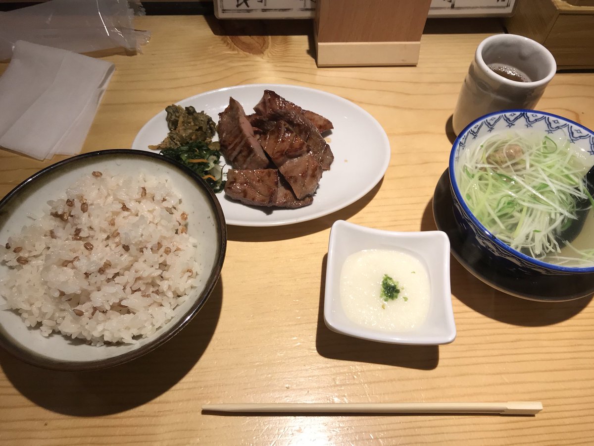 thuwen3490's tweet image. 牛タン定食、うまいわ！
#仙台
#牛たん
#牛タン
#贅沢ランチ