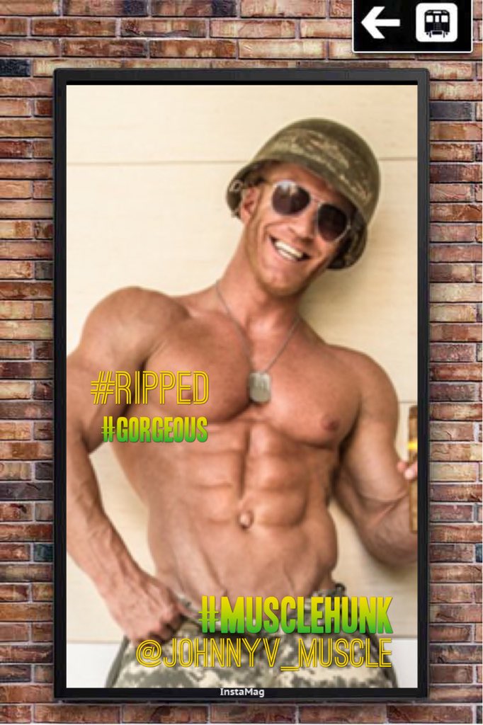 AnthonyWarner11's tweet photo. @johnnyv_muscle When You are this #SexyAsFuck and #BuiltLikeABrickHouse #MuscleHunk we definitely can’t get enough of @johnnyv_muscle 
#PicOfAnytime 🔥🔥🔥🔥🔥 https://t.co/wEX5JtqK12