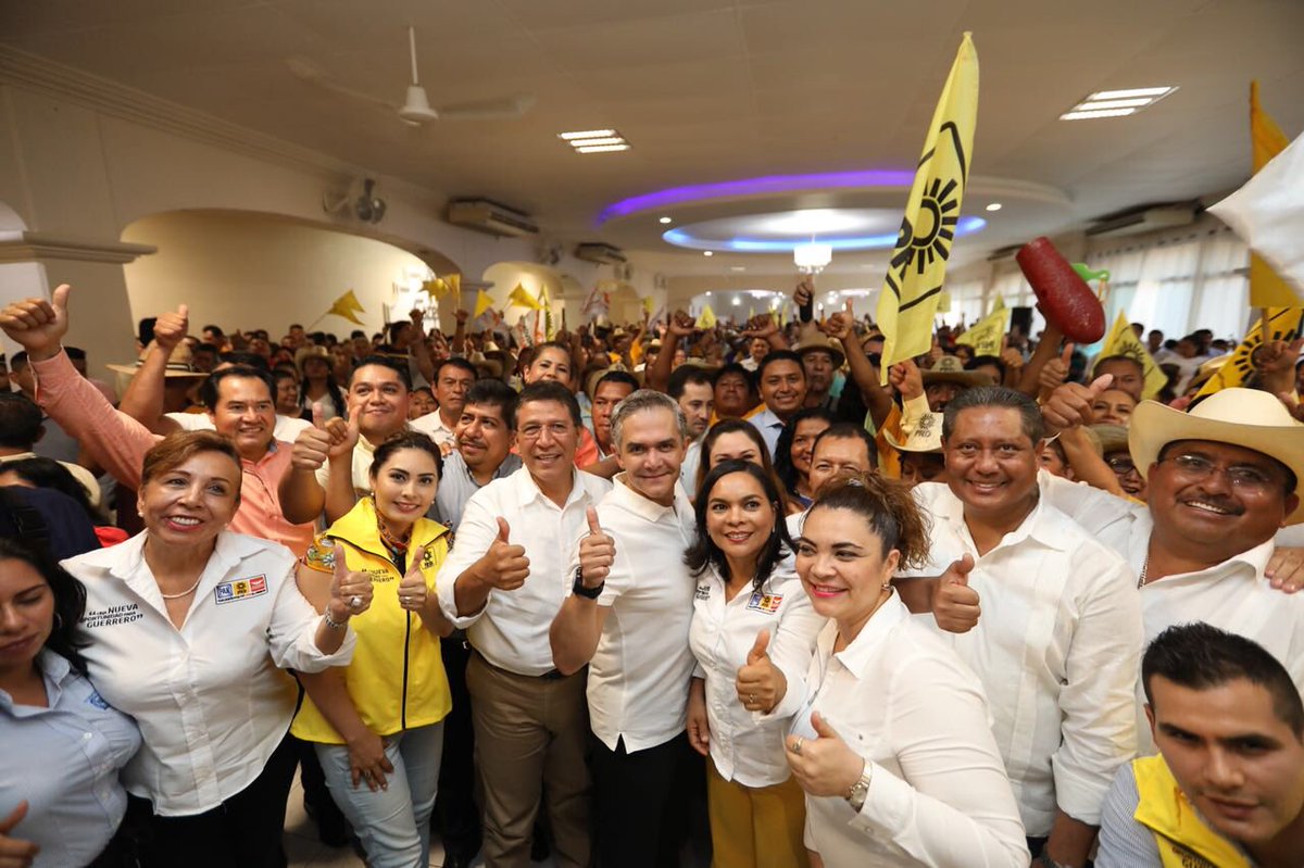 Resultado de imagen para miguel mancera en zihuatanejo fotos