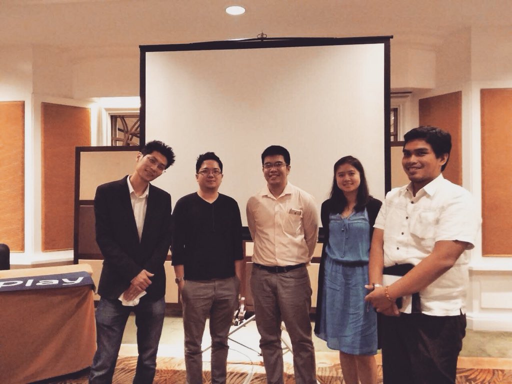 DreamPlay Team met with investors in Manila. “I’m very excited to meet with people who are interested in our project!” CTO Andrew commented after the meeting. <a href="/DreamPlay_io/">DreamPlayer</a>