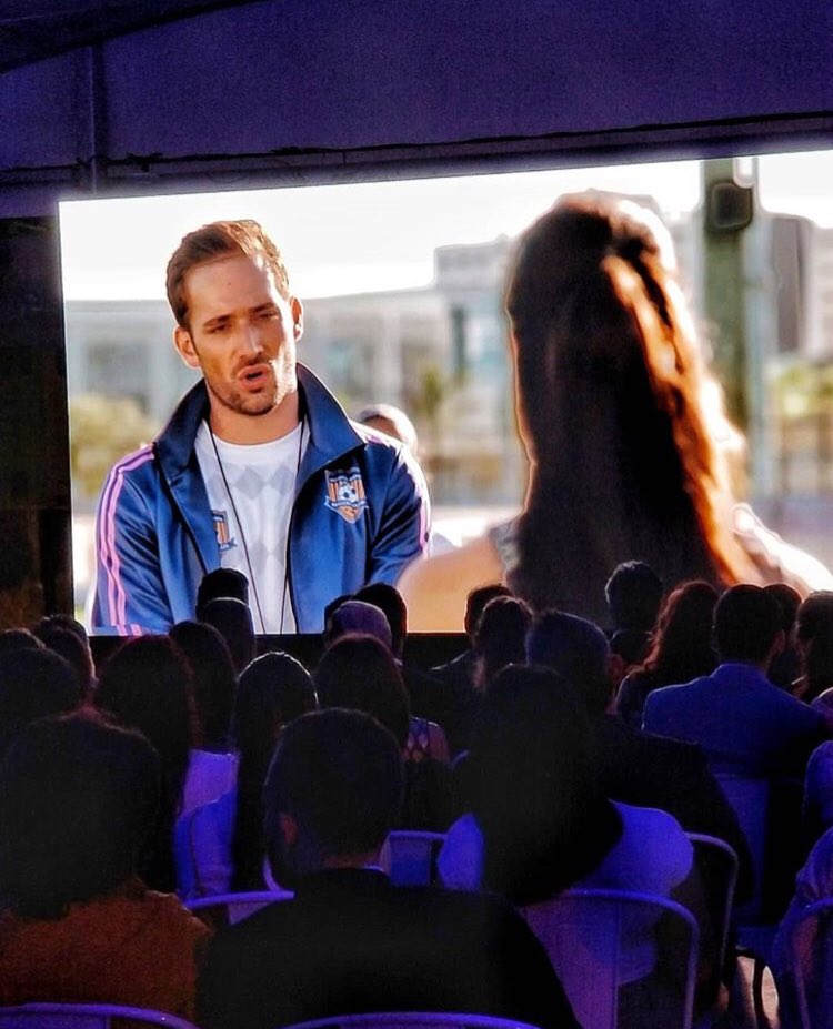 Los invito a que este Lunes 9 de abril 8/7C a que no te pierdas #MiFamiliaPerfecta por Telemundo ❤️😍 <a href="/mauriciohenao/">MAURICIO HENAO</a>