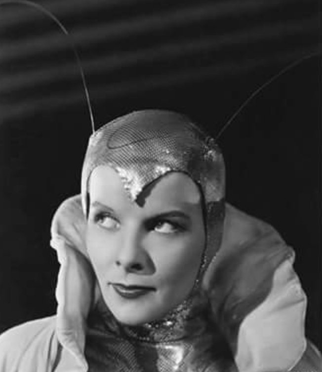 GirlWhoDrewYou's tweet photo. Always remember... your "ball + chain" may be another man's dream girl.
#BeHonest #LoveTrue #YouDontKnowWhatYouveGot #TilItsGone #vintage #film #BlackAndWhite #Classic #Hepburn #space #FlyingSaucer #Celluloid #MarsNeedsWomen https://t.co/Y0SQZzFXC3