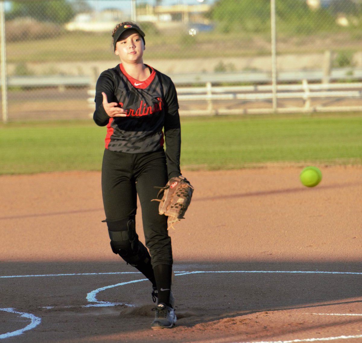 #RGVSoftball Notes: rgvsports.com/news/81936/sof… <a href="/LadyCats_RHHS/">LadyCatSoftball</a>
