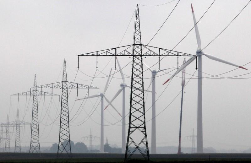 Bentler's tweet photo. https://t.co/nrNoHi5ZP0
Vestas taps car battery know-how for wind power storage
#climate #renewables #batteries https://t.co/BrzgYeHgWl