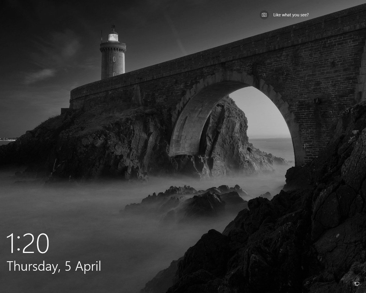 Spotlight On The Windows 10 Lock Screen