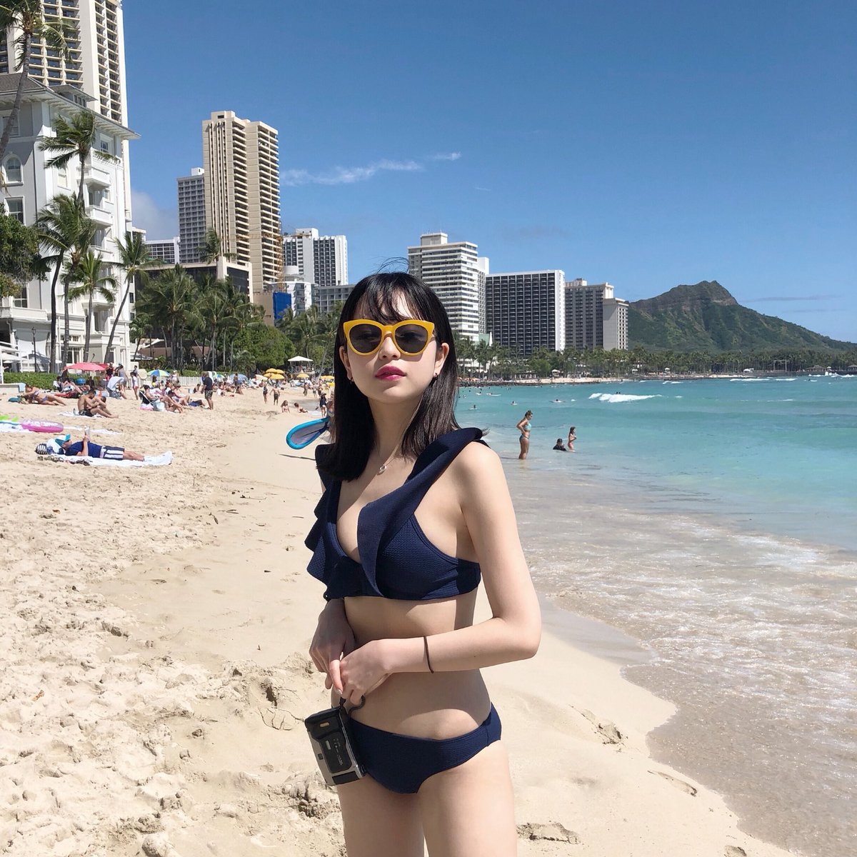 Mei Tanaka 田中芽衣 お仕事で初hawaiiきてます 暑い