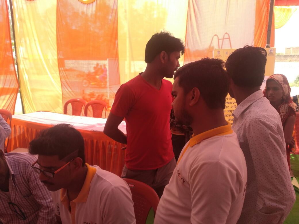 skill_anand's tweet image. A motivational speech by our honorable guest Dr. Sanjay Kumar(Kaushal Prashikchana Adhikari, B.D.O. Sandi)@ Kaushal mela.