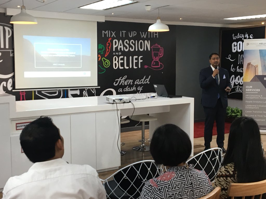 HisyamOmar's tweet photo. #SHRM Indonesia Forum 2018 #persolkellyconsulting @anthonyraja https://t.co/yoKxdL1C4x